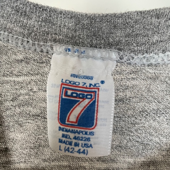 Washington Huskies tee - Picture 3 of 3